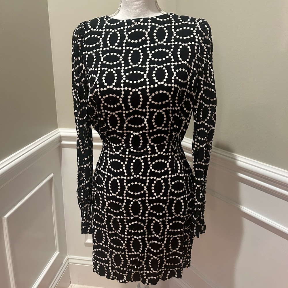 NWT H&M Black & White Bead Print Open Back Long Sleeve Dress XS